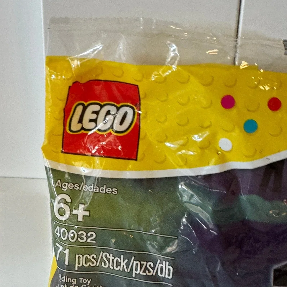 LEGO 40032‎ Witch Halloween Seasonal Set 71 Pcs New Sealed